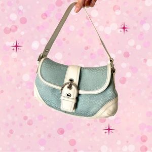 SOLD 💎 Vintage Y2K Coach Soho Purse in Blue - Medium 💎